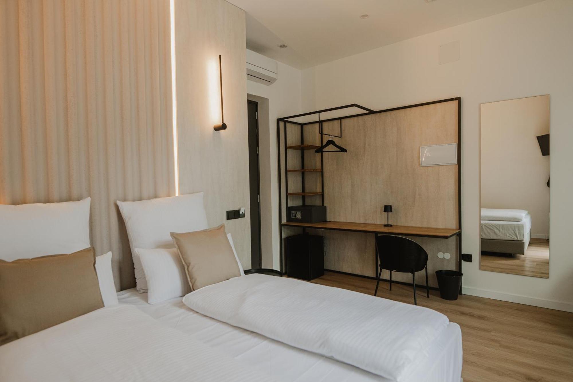 Casa Cuatro Boutique Hotel - Adults Recommended Ново-Санкти-Петри Экстерьер фото